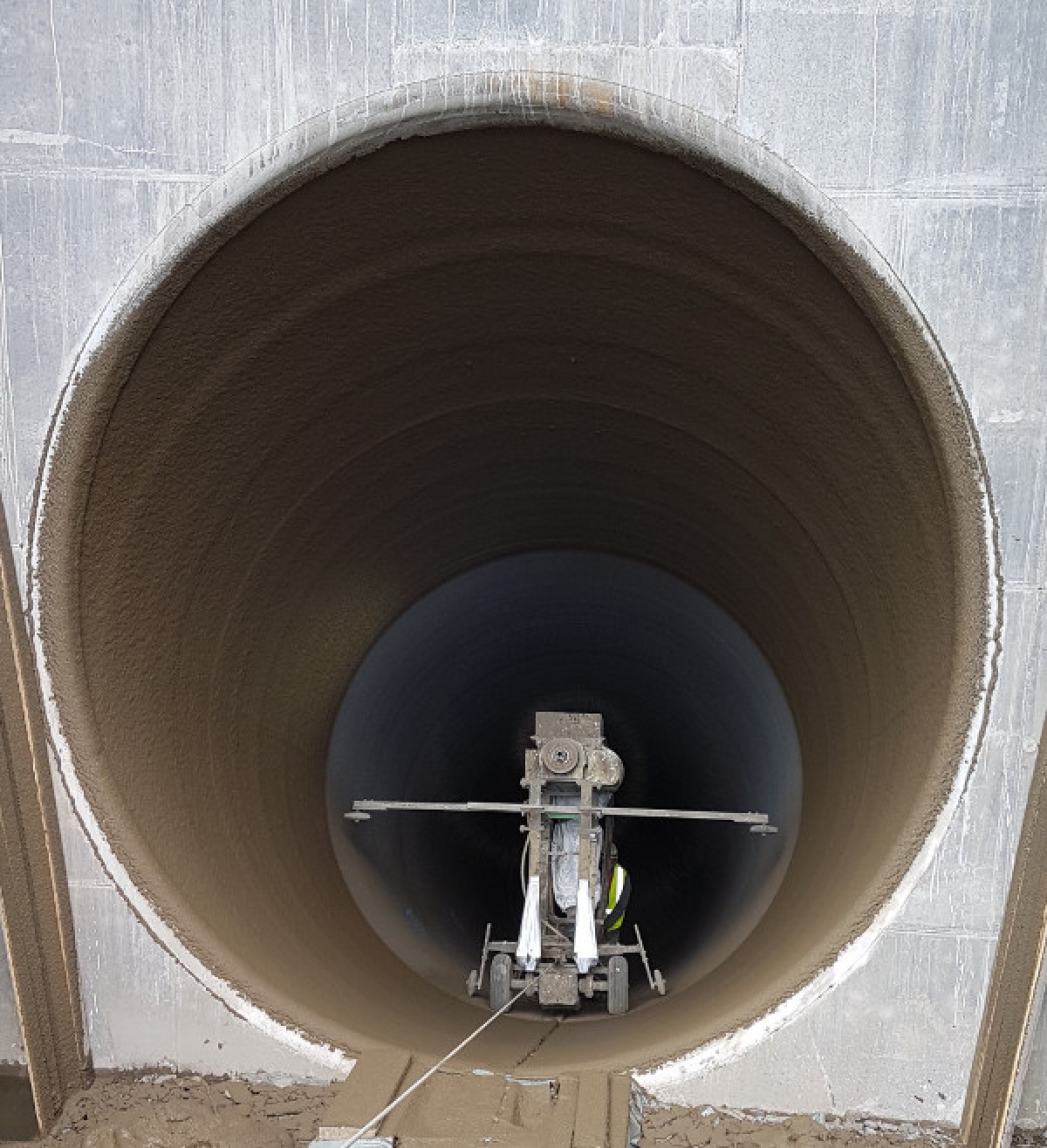 June 2019 Cement mortar lining of five new steel pipes under a canal 